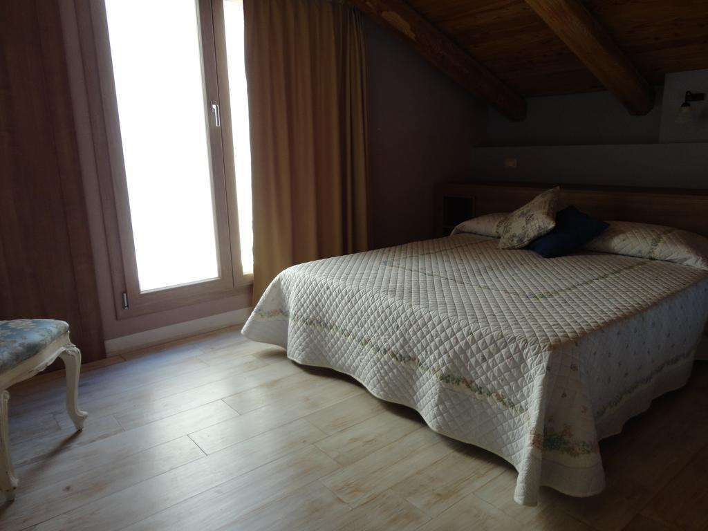 Villa Marietta Country House - Marche Montemaggiore al Metauro エクステリア 写真
